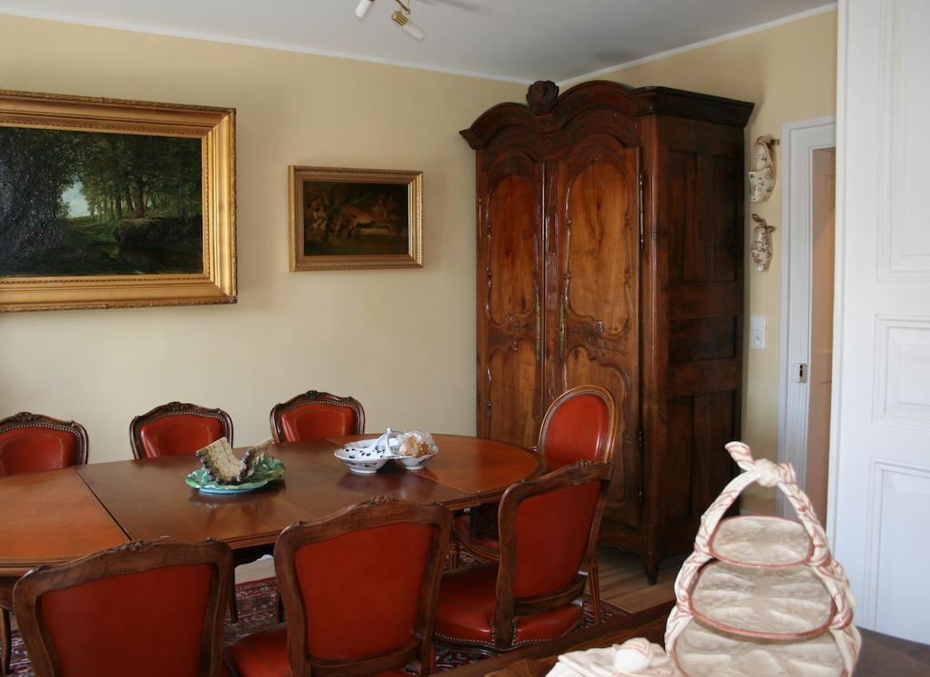 Chambres D'Hotes Les Chalands Сарґемін Екстер'єр фото